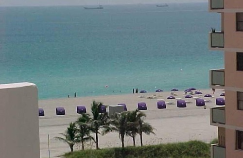 South Beach Condo | Lincoln Rd & Collins Ave, ROMANTIC 2 PERSON JACUZZI