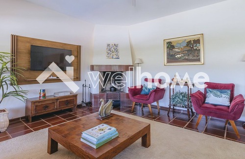 Caiocara House | Linda Casa com Piscina e Churrasqueira em Atibaia