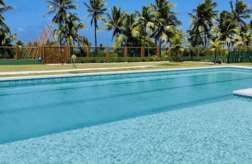 Imbassai House | Linda casa 3 suítes/ar. Piscina e hidro privativo cond frente mar