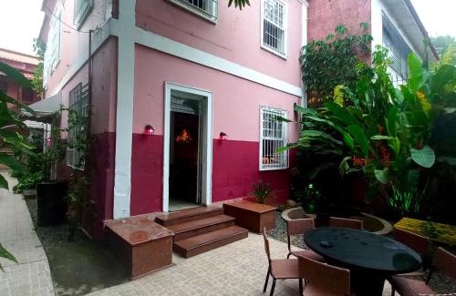 Zona Sul House | Linda Casa, super espaçosa e charmosa no coração de Botafogo