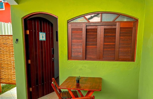 Pereque Apartment | Linda Suíte com Frigobar a 150m da Praia do Perequê