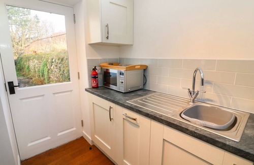 Ravenstonedale Cottage | LINDEN COTTAGE, pet friendly, with open fire in Ravenstonedale