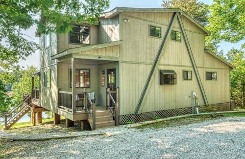 Innsbrook House | Linden Lakefront Retreat with Kayaks