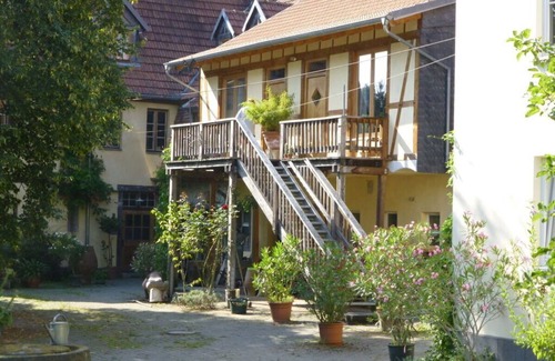 Urbar Apartment | Linden leaf" | left Comfortable Vacation Home
