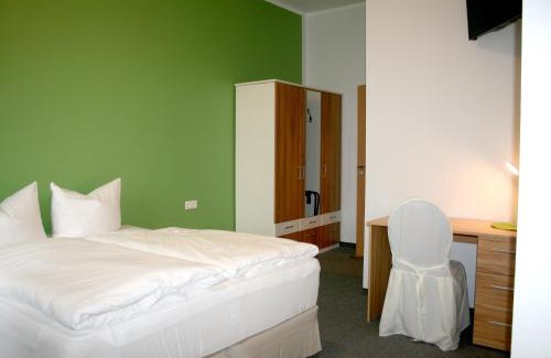 Luckenwalde House | Lindencafe Luckenwalde