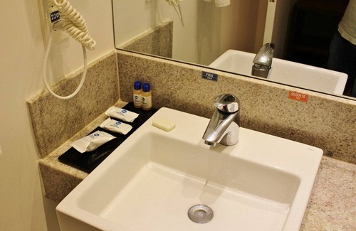 Centro House | Linhares Conforto Prime Hotel