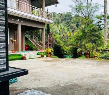 Devikolam House | Linn View Home Stay Munnar