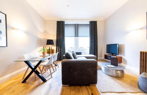 Old Town Apartment | Linton Collection - 28 North Bridge