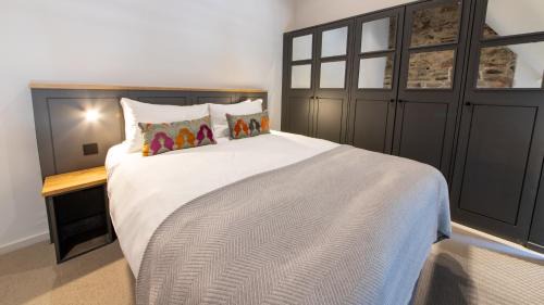 Old Town Apartment | Linton Collection - Blackfriars Lofts