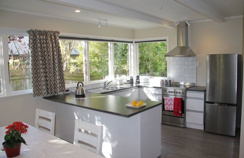 Palmerston North House | Linton Cottage