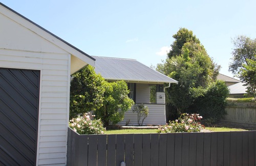 Palmerston North House | Linton Cottage