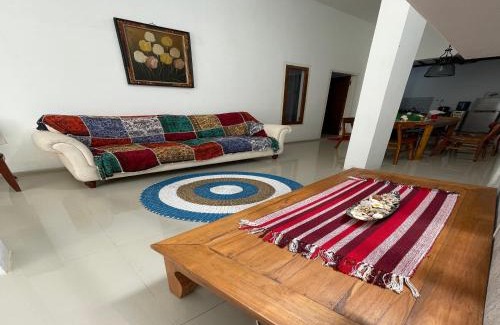 Sumberagung House | Linz Beach House