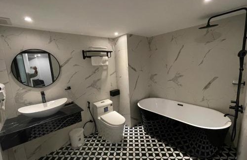 Ninh Kieu Hotel | LION 9 HOTEL