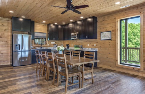 Sevierville Cabin | Lion's Landing Sleeps 18 Hot Tub Game Rooms Private Fishing Pond