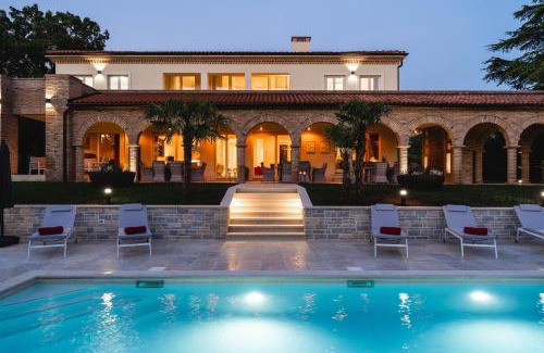 Mali Maj Villa | Lionea