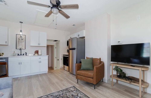 Wichita House | Lions Lair - 1 BR 1 BA Home Coffee Smrt TV Wifi