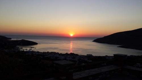 Ormos Korthiou Villa | Liopi Village Andros