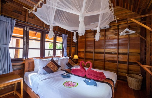 Satun House | Lipe Beach Resort