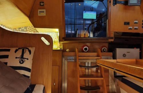 Lapa Boat Rental | Lisboa Sailing Tours - Night on board - Alcantara