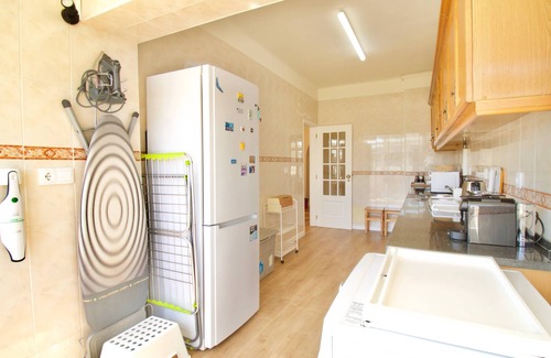Cacilhas Apartment | Lisbon Family Nest