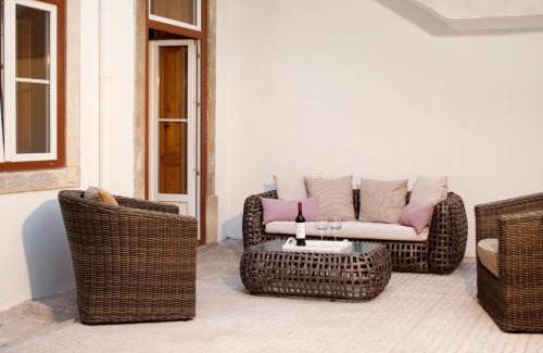 Principe Real Apartment | Lisbon Rentals Real