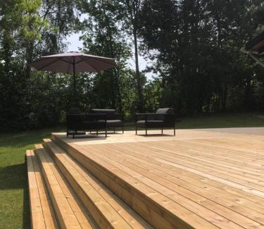 Melby Apartment | Liseleje sommerhus på naturgrund