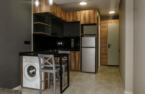 Vake-Saburtalo Apartment | Lisi Lux Apartments 11
