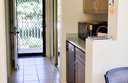 Wailea Condo | Listen to the birds chirp!