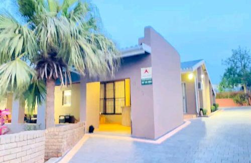 Empangeni House | Listos Guest House