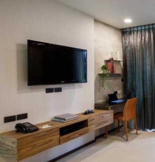 Pathumwan Hotel | LiT BANGKOK Residence
