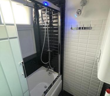 Dunkerque Centre Apartment | Literie Haut de gamme entre gare et centre ville