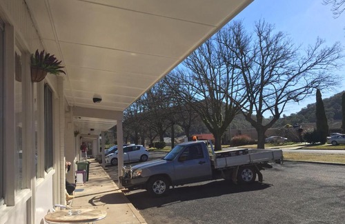 Bowenfels Hotel | Lithgow Valley Motel