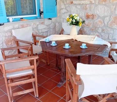 Ano Vasilikos House | Lithos stone house (Ionio holidays)