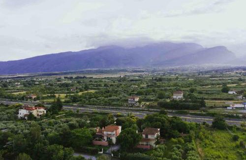 Litochoro House | Litochoro Achilleas & Chara's Summer House