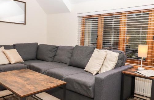 Chiddingstone Hoath House | Little Batts