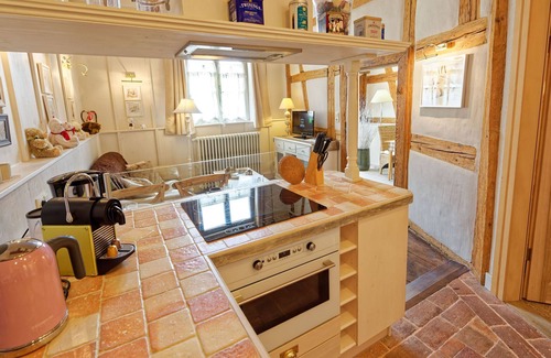 Riquewihr Apartment | Little Bear* - On a little medieval square. Quiet location, direct access.