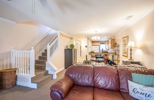Helen Condo | Little Black Bear -Hot tub, Grill, Kitchen,