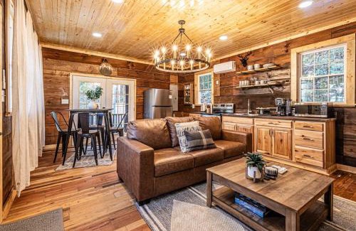 Bryson City House | Little Blue in the Smoky Mountains