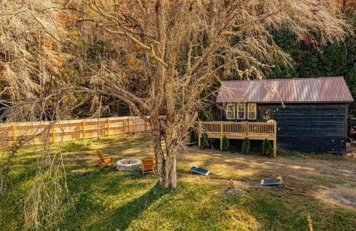 Bryson City House | Little Blue in the Smoky Mountains