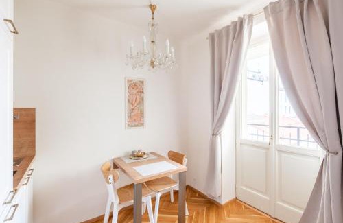 Nove Mesto Apartment | Little Chateau