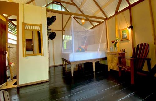 Little Corn Island Hotel | Little Corn Island Beach and Bungalow