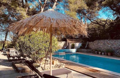 Quartier des Espesses House | Little corner of Paradise