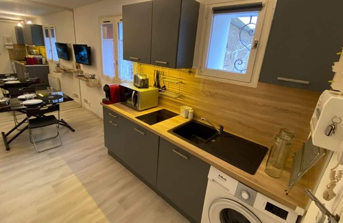 Bretigny-sur-Orge Apartment | Little Cosy 4' Bretigny Train Station