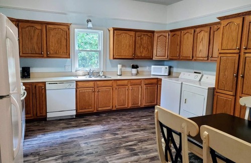 Newnan House | Little cottage in the country. 10 minutes from downtown Newnan.