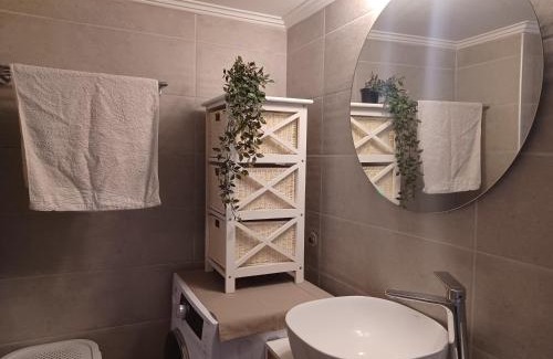 Myrina Apartment | Little Cottage with Garden