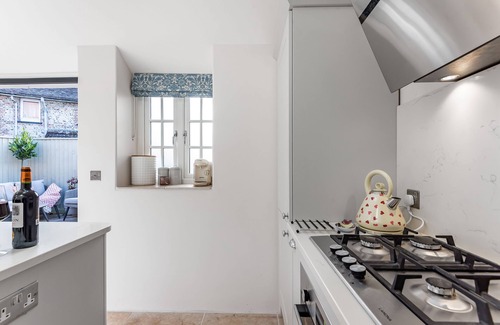 Winterborne Whitechurch Cottage | Little Dorset Cottage - situated in a beautiful rural area of Dorset