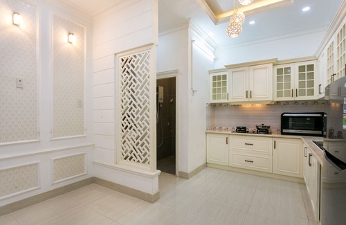District 3 House | Little Dough Entire Urban House 4BRs and 4 bathrooms