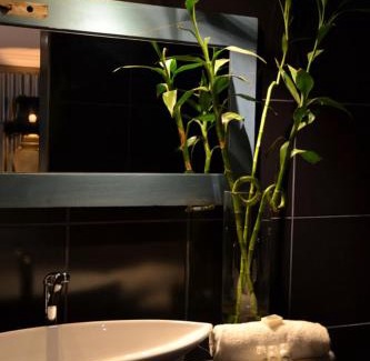 Vanderbijlpark Cabin | Little Eden Guest Lodge
