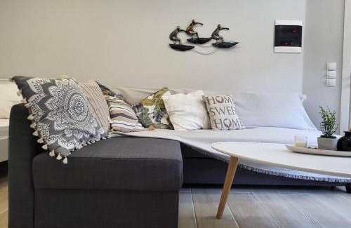 Alepou Apartment | Little Fox Corfu 3