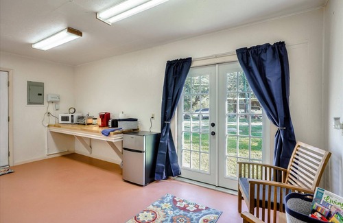Lampasas Apartment | Little "G" Cottage on the Farm